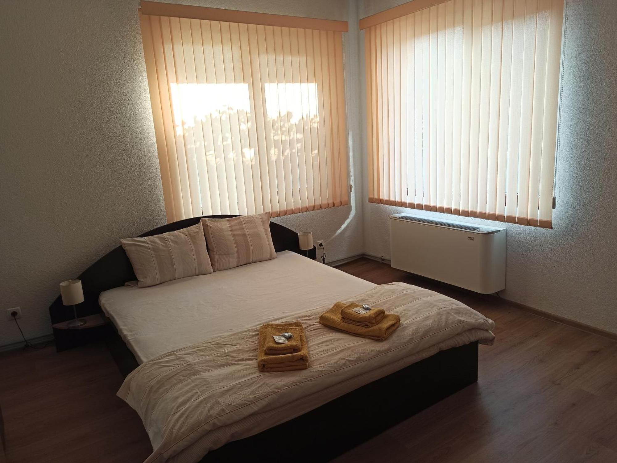 Guest House Ganovi 卡洛费尔 客房 照片